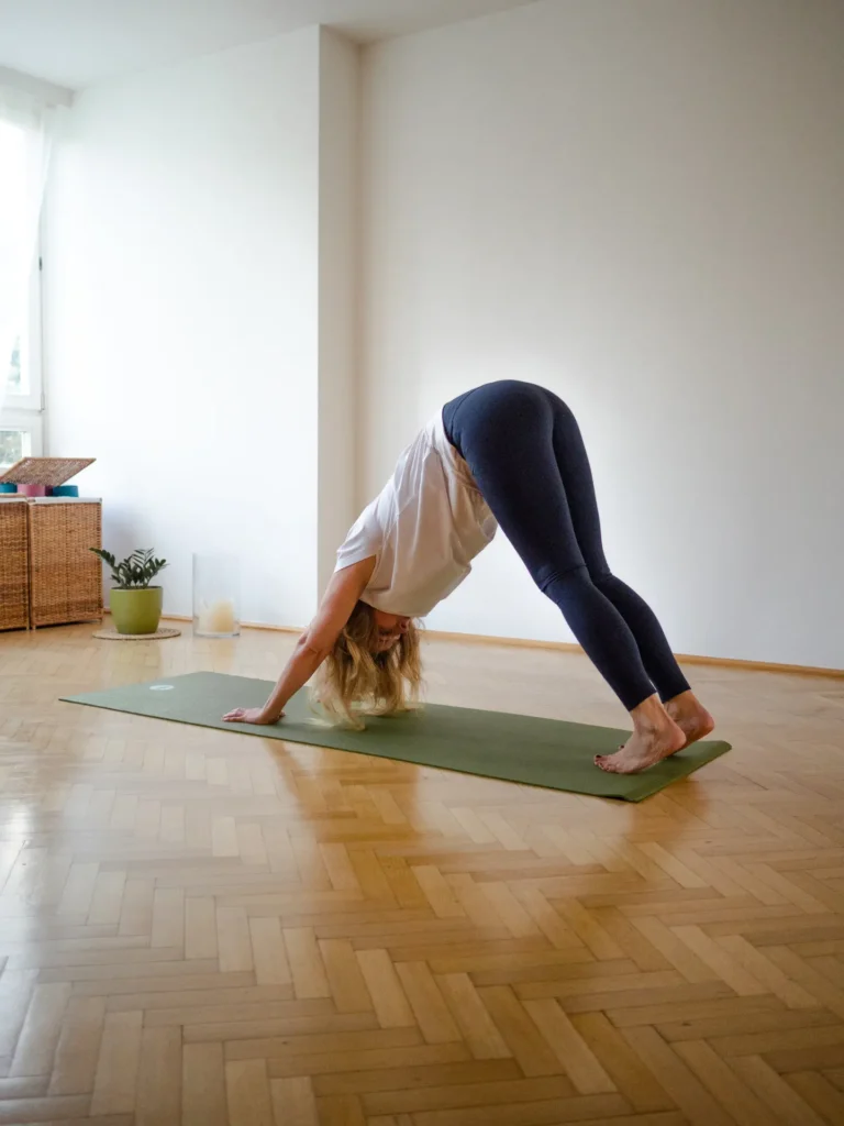 Martina beim Yoga
